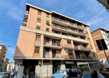 Facciata - Appartamento corso Risorgimento, 10, Biella - foto 30