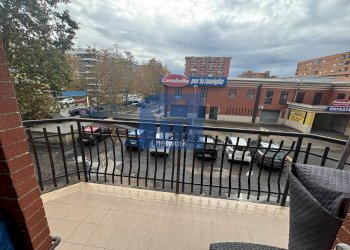 balcone - Bilocale Via Fratelli Bandiera, Pomezia - foto 8