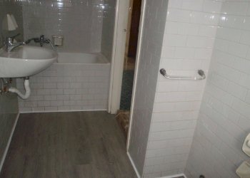 bagno di  servizio lavanderia - Quadrilocale corso Corso Peschiera, 221, Torino (zona San Paolo) - foto 14