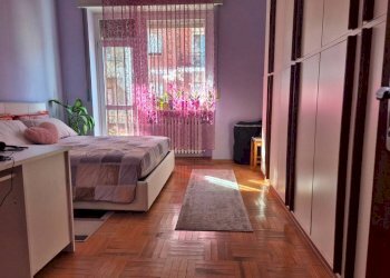 Camera da letto - Bilocale via Trentatreesimo Reggimento Fanteria, Cuneo (zona Donatello) - foto 1