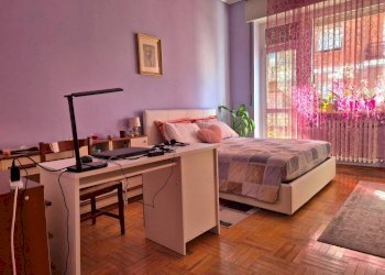 Camera da letto - Bilocale via Trentatreesimo Reggimento Fanteria, Cuneo (zona Donatello) - foto 4