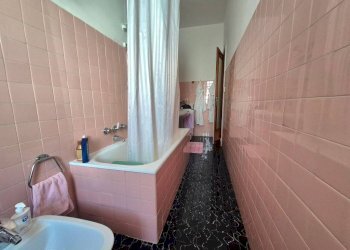 Bagno - Bilocale via Trentatreesimo Reggimento Fanteria, Cuneo (zona Donatello) - foto 35