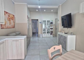 Salone - Quadrilocale corso Giovanni Giolitti, Cuneo (zona Centro) - foto 11