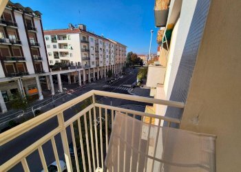 Balcone - Quadrilocale corso Giovanni Giolitti, Cuneo (zona Centro) - foto 24