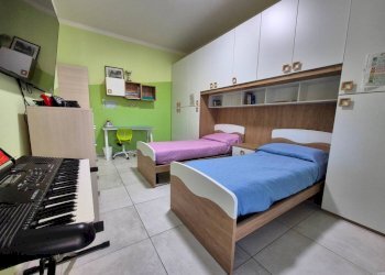 Camera da letto - Quadrilocale corso Giovanni Giolitti, Cuneo (zona Centro) - foto 32