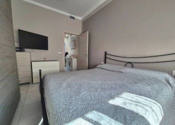 Camera da letto - Quadrilocale corso Giovanni Giolitti, Cuneo (zona Centro) - foto 35