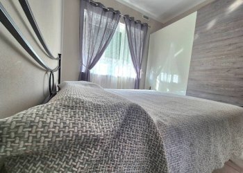 Camera da letto - Quadrilocale corso Giovanni Giolitti, Cuneo (zona Centro) - foto 37