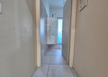 Corridoio - Quadrilocale corso Giovanni Giolitti, Cuneo (zona Centro) - foto 40