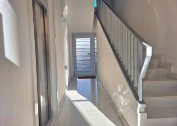 Scala - Quadrilocale corso Giovanni Giolitti, Cuneo (zona Centro) - foto 46