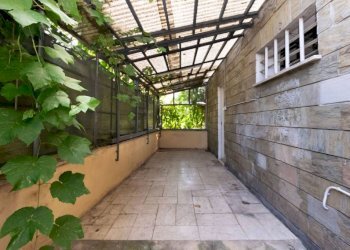 Interno palazzo - Two-room apartment via Monginevro, 13, Beinasco - photo 16