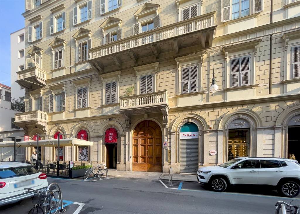 Facciata - Four-room apartment via Giovanni Giolitti, 5, Torino (neighborhood Centro) - photo 2