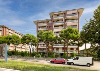 Facciata - Apartment strada Lanzo, 160e, Torino - photo 1