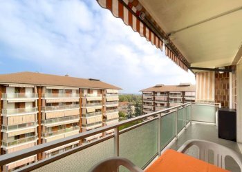 Balcone - Apartment strada Lanzo, 160e, Torino - photo 12