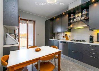 Cucina - Apartment strada Lanzo, 160e, Torino - photo 19