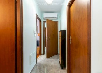 Corridoio - Apartment strada Lanzo, 160e, Torino - photo 30