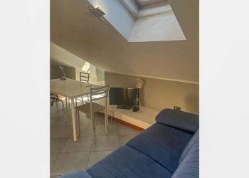 Salone - Attico via San Francesco di Paola, 16, Torino (zona Centro) - foto 3