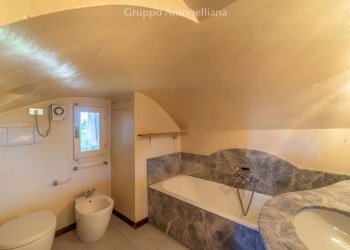 Bagno - Casa indipendente strada Castelvecchio, 40, Moncalieri - foto 14