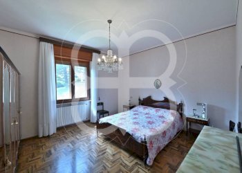 Camera da letto - Villa via ai Piani di Ferretto, 8, Genova (zona Bavari) - foto 20