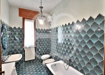 Bagno - Villa via ai Piani di Ferretto, 8, Genova (zona Bavari) - foto 22