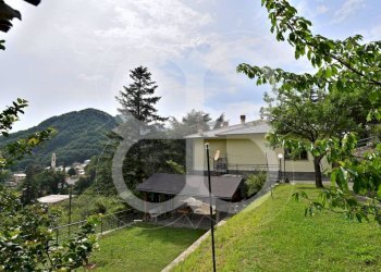 Giardino - Villa via ai Piani di Ferretto, 8, Genova (zona Bavari) - foto 31
