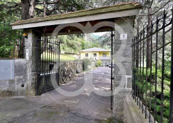 Ingresso - Villa via ai Piani di Ferretto, 8, Genova (zona Bavari) - foto 43