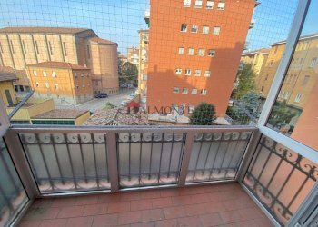 Balcone - Apartment via Saragozza, Bologna (neighborhood Costa Saragozza) - photo 9