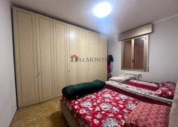 Camera da letto - Three-room apartment via Filippo De Pisis, Bologna (neighborhood Barca) - photo 5