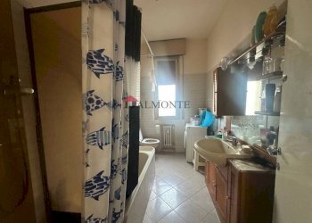 Bagno - Three-room apartment via Filippo De Pisis, Bologna (neighborhood Barca) - photo 17