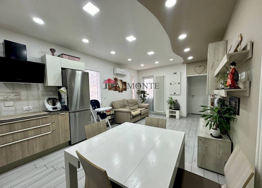 Cucina - Three-room apartment via Persicetana, Bologna (neighborhood Borgo Panigale) - photo 3