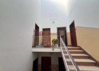 Interno palazzo - Apartment via Genuzio Bentini, Castel Maggiore - photo 1
