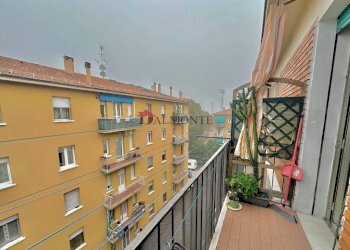 Balcone - Three-room apartment via Giovanni Bertini, Bologna (neighborhood San Donato) - photo 4