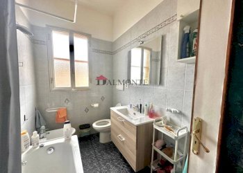 Bagno - Three-room apartment via Giovanni Bertini, Bologna (neighborhood San Donato) - photo 17