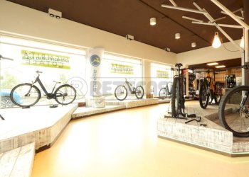 IMG_5192.JPG - Locale Commerciale viale della pace  169, Vicenza - foto 4