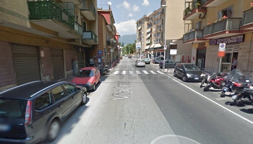 via irno.jpg - Locale Commerciale Via Irno 141, Salerno - foto 1