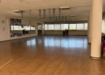 WhatsApp Image 2025-11-18 at 18.02.17.jpg - Ufficio via Blozano, Torri di Quartesolo - foto 6