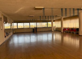 WhatsApp Image 2025-11-18 at 18.02.18 (2).jpg - Ufficio via Blozano, Torri di Quartesolo - foto 8