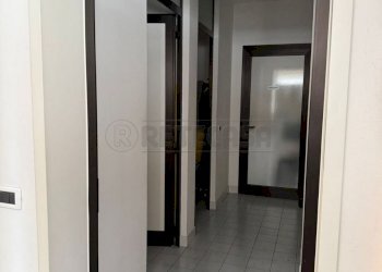 WhatsApp Image 2025-11-18 at 18.02.18.jpg - Ufficio via Blozano, Torri di Quartesolo - foto 11