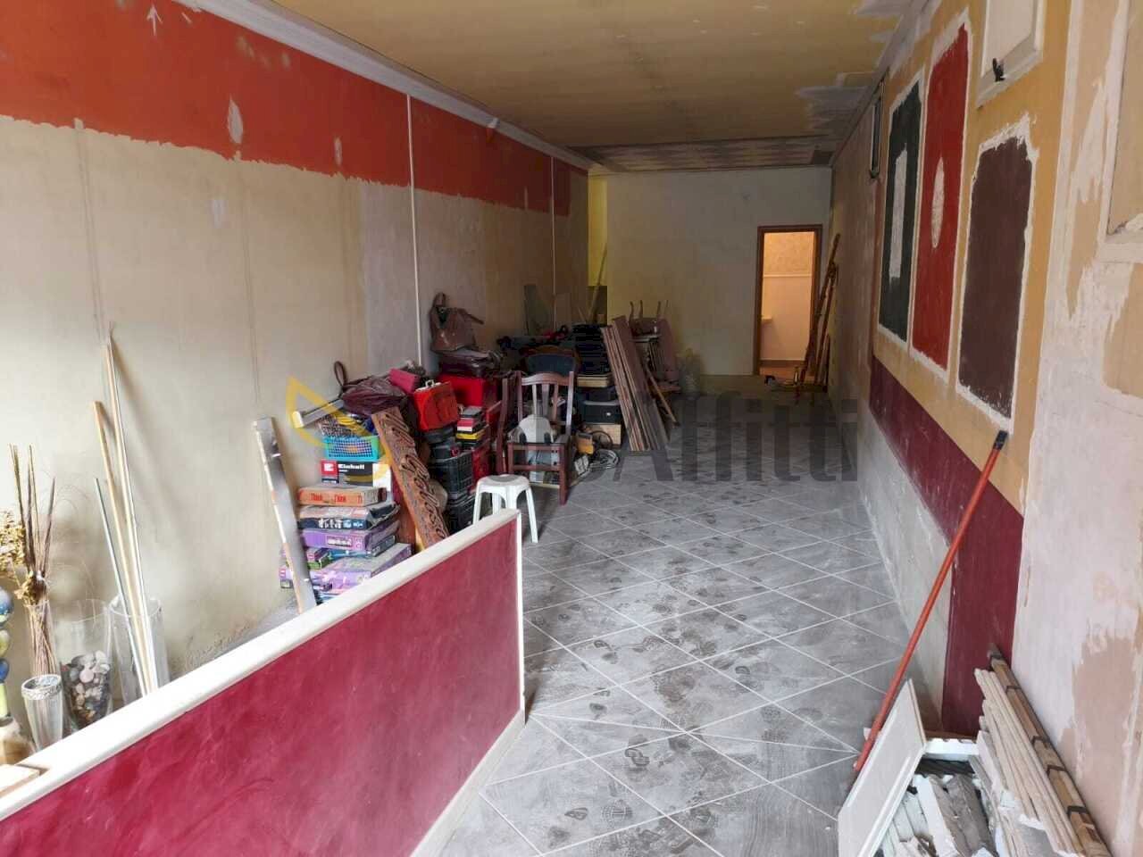 viste - Locale Commerciale Via Trionfale, Roma - foto 2