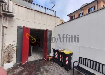 viste - Locale Commerciale Via Trionfale, Roma - foto 8