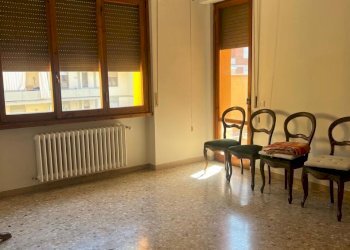 WhatsApp Image 2025-10-16 at 15.22.25.jpeg - Trilocale Via Giuseppe Campani, Firenze (zona Santa Maria Novella) - foto 18