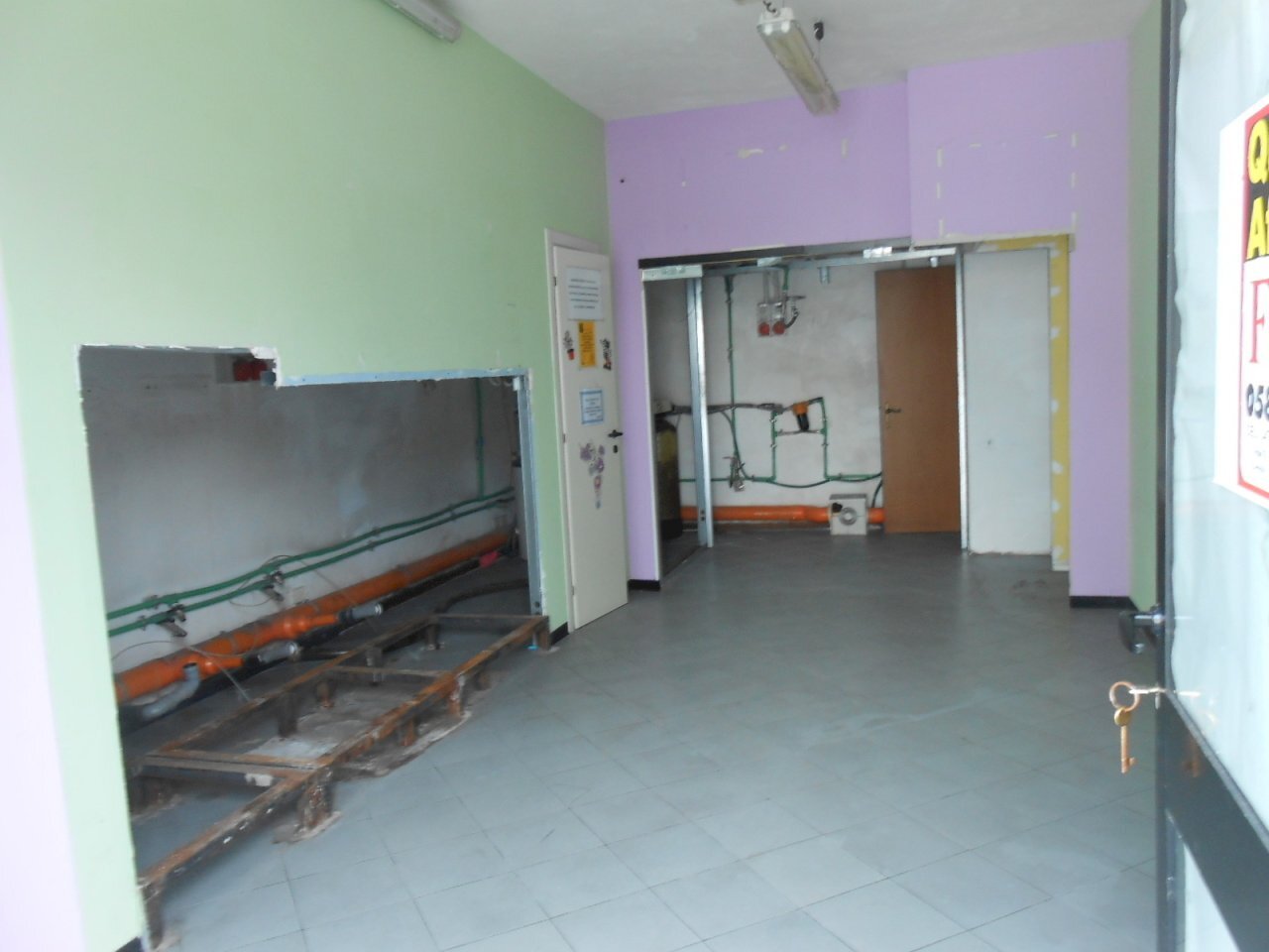 DSCN9881.JPG - Commercial Premises Viale G. Puccini 1803, Lucca - photo 3