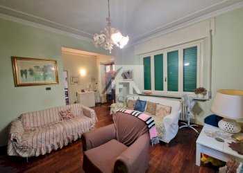 villa-vendia-lucca-fusca_4.jpg - Villa Viale Alcide De Gasperi 37, Lucca - foto 8