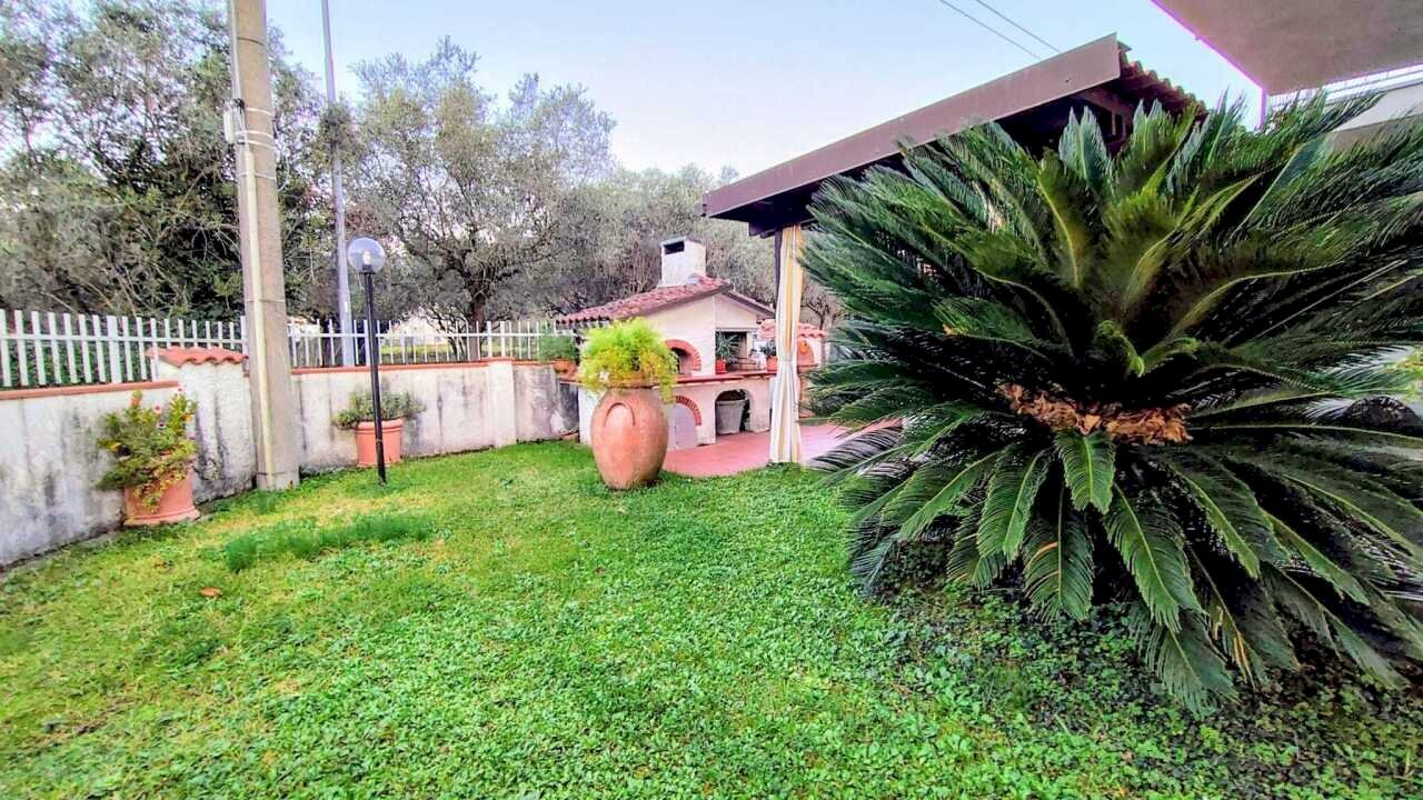 1752dc38-2dca-46ba-8982-af65c3ce0854.jpg - Casa semi indipendente Fosdinovo - foto 1