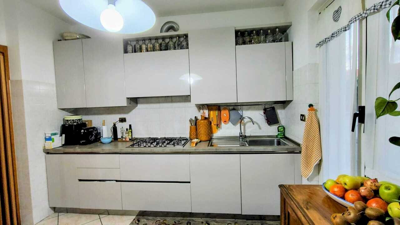 a9af299a-0cc2-479c-a051-3773921a5018 (1).jpg - Casa semi indipendente Fosdinovo - foto 2