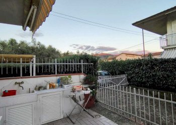 3d01f64d-36cd-4aa6-8c12-874d153f9c50.jpg - Casa semi indipendente Fosdinovo - foto 24