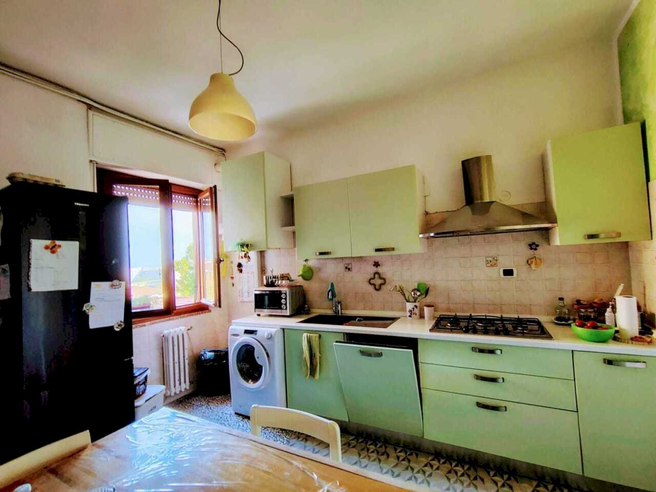 3c4b4228-a64e-4423-a037-0ad4636d2b96.jpg - Four-room apartment Sarzana - photo 1