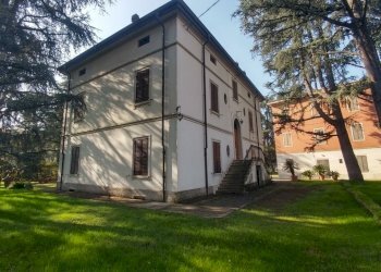 villa VIGNOLA (1).jpg - Villa Via Papa Giovanni Paolo II 10, Vignola - foto 1