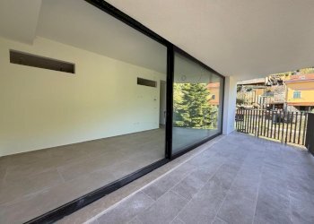 PHOTO-2025-10-10-14-53-30.jpg - Trilocale Via Luigi Borri, Alassio - foto 3