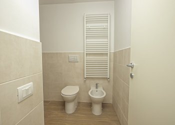 13_v Brignole De Ferrari 404.jpg - One-room apartment Via Brignole de Ferrari 8R, Genova - photo 10