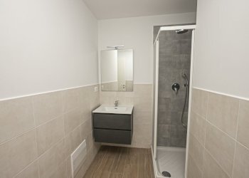 14_v Brignole De Ferrari 404.jpg - One-room apartment Via Brignole de Ferrari 8R, Genova - photo 11